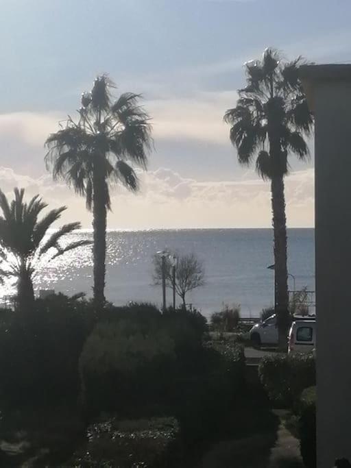 Magnifique Duplex Face A La Mer Saint-Cyr-sur-Mer Exteriér fotografie